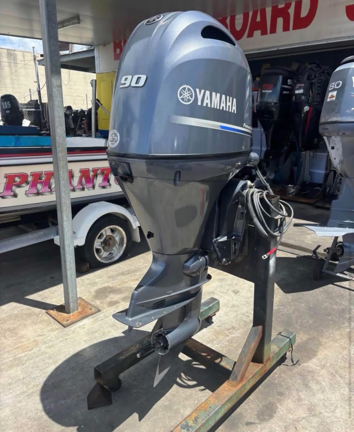 Yamaha 90 HP 4 Stroke Outboard Motor Engine